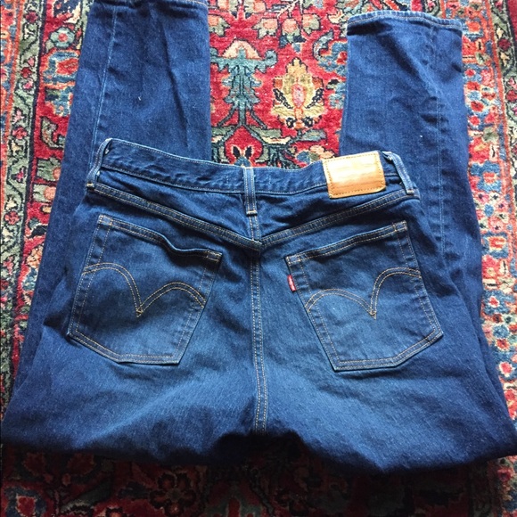 Levi’s wedgie fit 30 - Picture 3 of 4
